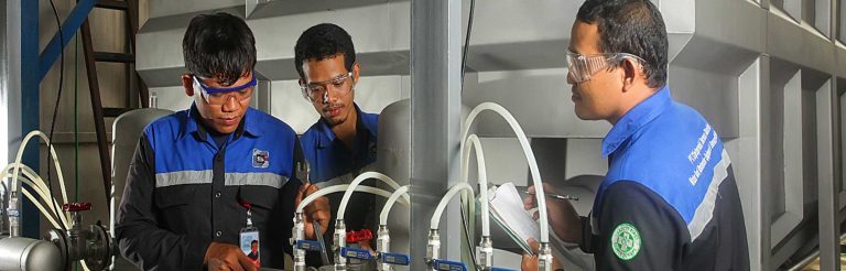 Read more about the article Pentingnya Sertifikasi untuk Kepercayaan dan Profesionalisme        PT. Ciptapresisi Sarana Teksindo